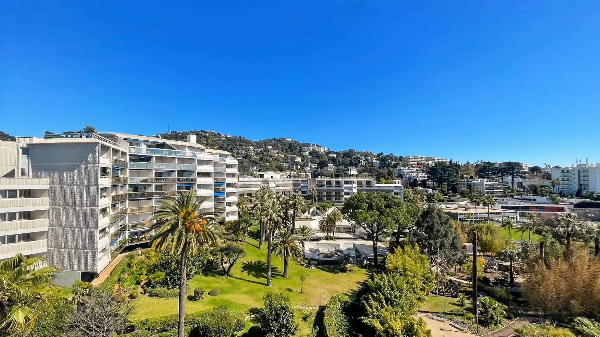 Apartment Serenity Cannes Cozy One-Bedroom France